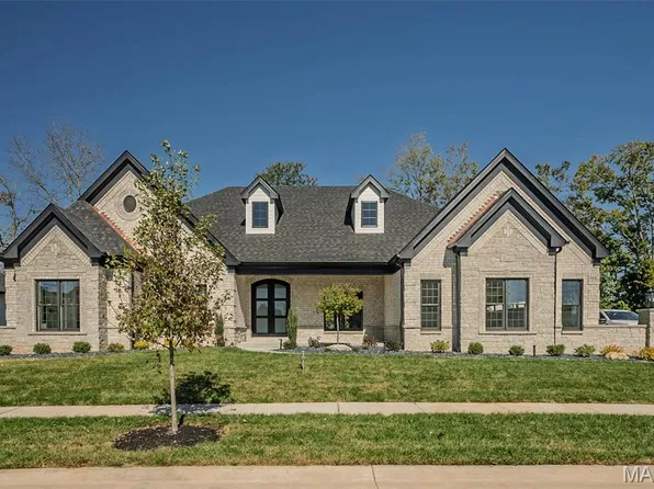 753 Silver Buck Ln, Chesterfield, MO 63005