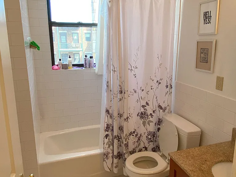 76 Quint Ave #8 — Photo 6