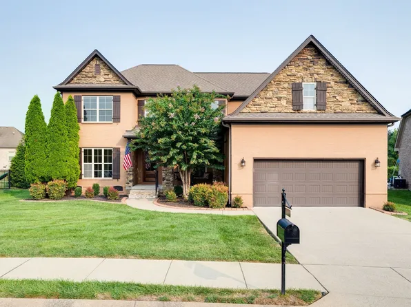 8050 Fenwick Ln, Spring Hill, TN 37174