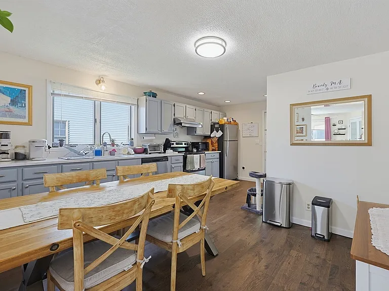 11 Hillcrest Ave #1 — Photo 4