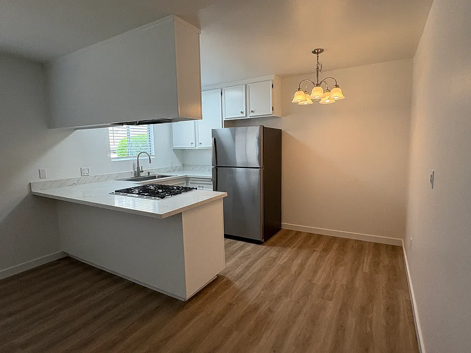 Kitchen, Dining