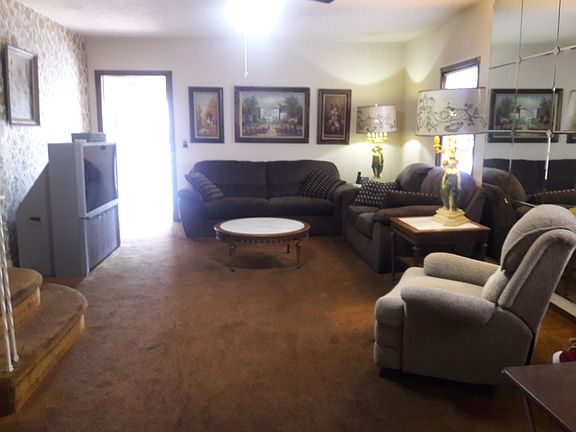 2nd image of 10243 Nicolls Ave