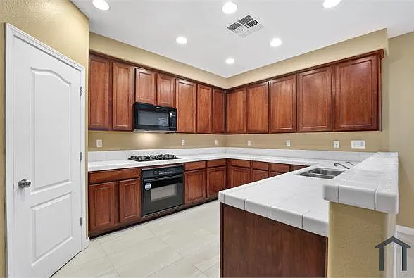 3245 Portage Way — Photo 33