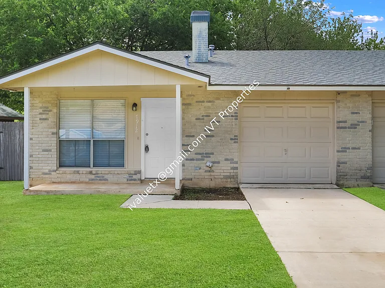 7912 Echo Wind St #7912 — Photo 2