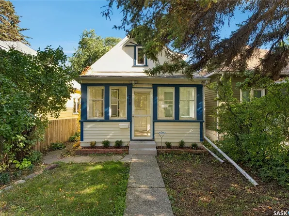 218 G Avenue N, Saskatoon, SK S7L 1Z1