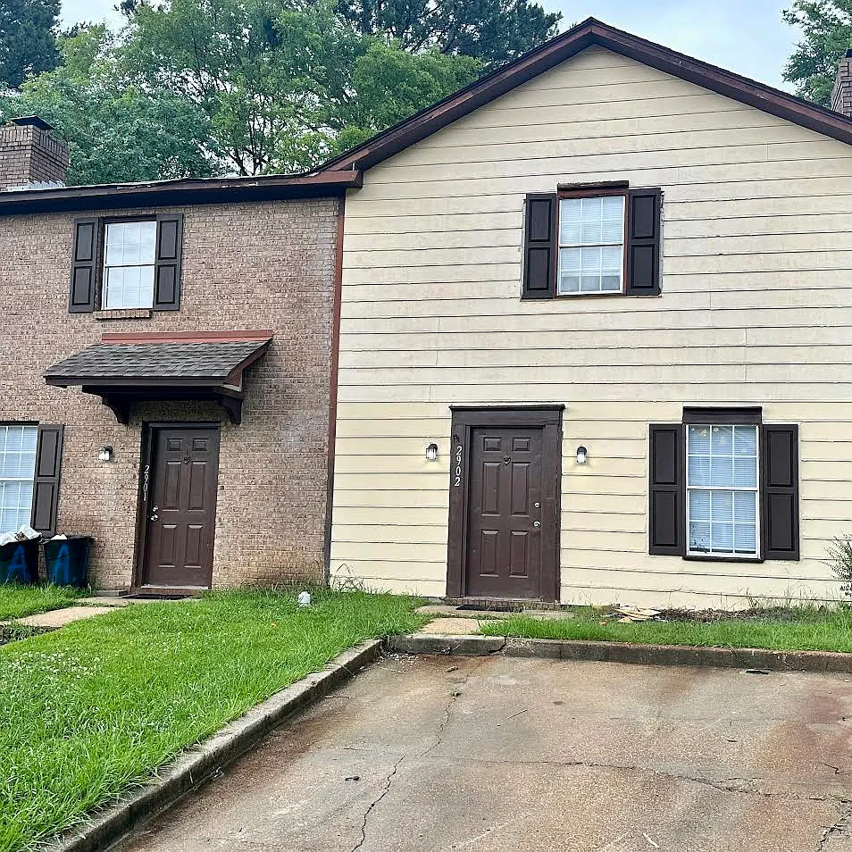 3 bed, 1500 sqft, $1,300 — Photo 1