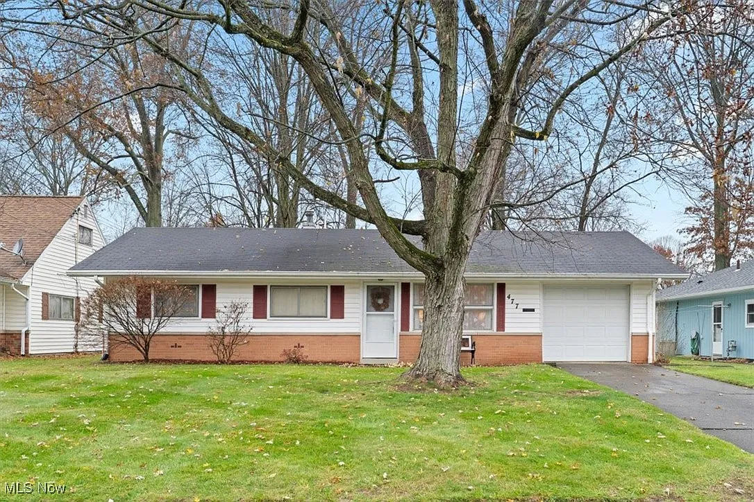 477 Linwood Dr photo 1