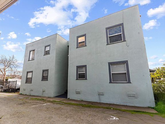 2nd image of 2238 7th St