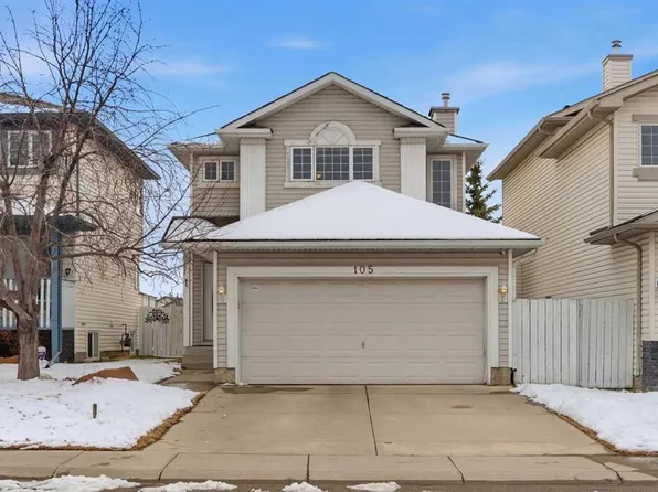 105 N Douglas Ridge Cir SE, Calgary, AB T2Z 3B7