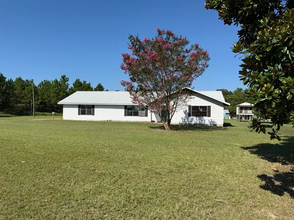 4153 County Road 5, Kinston, AL 36453