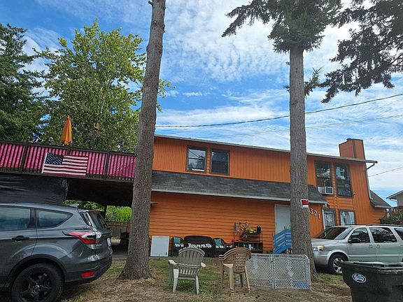 2nd image of 14321 W Thorne Ln SW