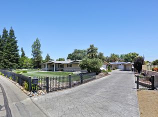 3134 W Iris Ave, Visalia, CA 93277