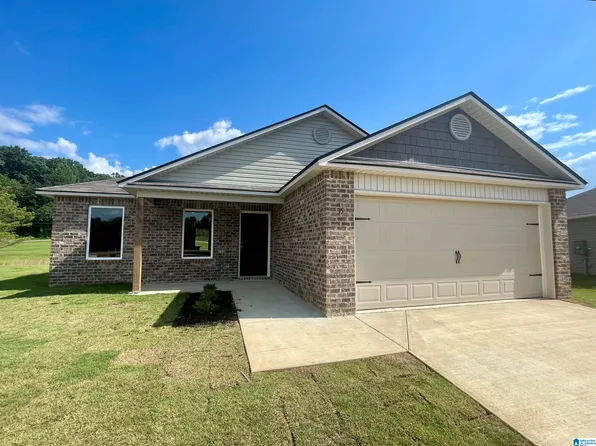 35 Creek Cir, Oxford, AL 36203