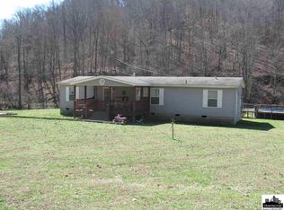 661 Big Laurel Rd, Branchland, WV 25506