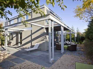 70 Treasure Island Dr, Amagansett, NY 11930