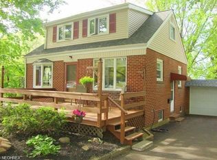 8291 Nowlen St, Mentor, OH 44060