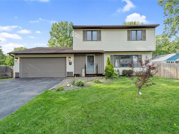 372 Chestnut St, North Syracuse, NY 13212