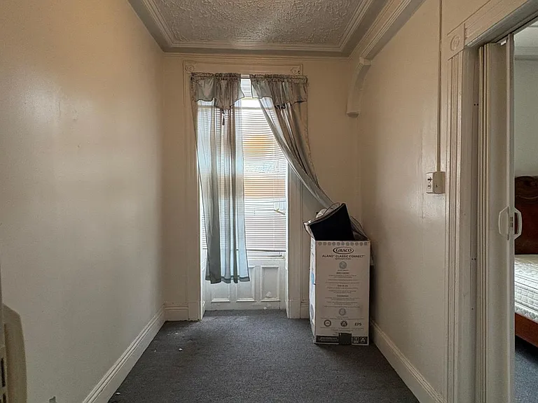 11 Hart St #3A — Photo 7