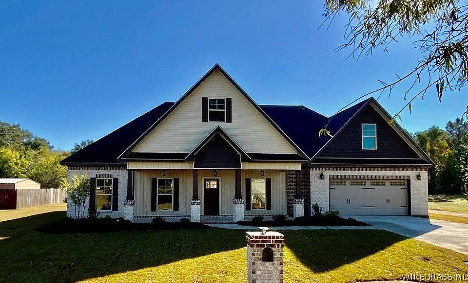 1st image of 106 Legacy Dr