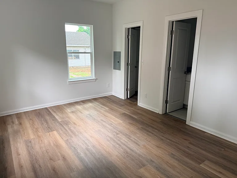 1025 E Hobson Ave #A — Photo 11