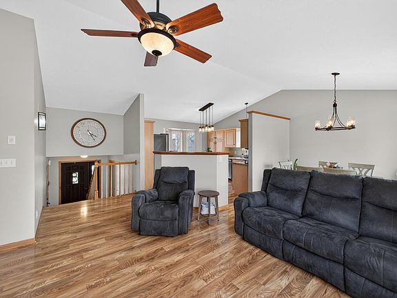 4th image of 3767 13th Ave SW