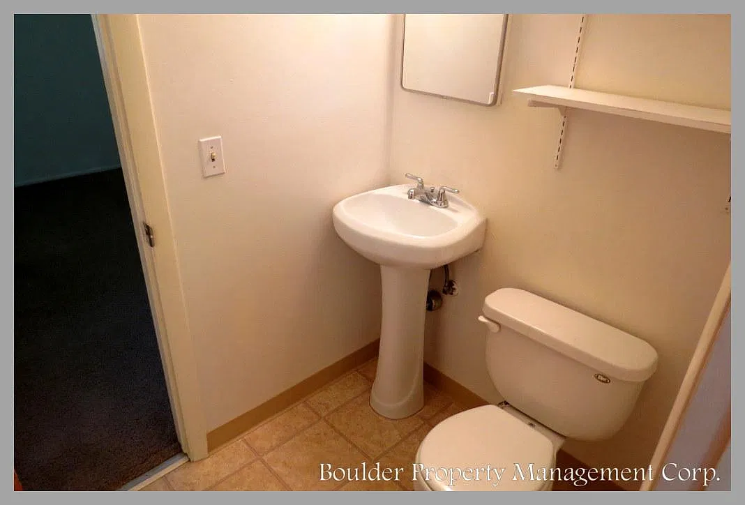3 bed, 1.5 bath, $3,730 — Photo 4