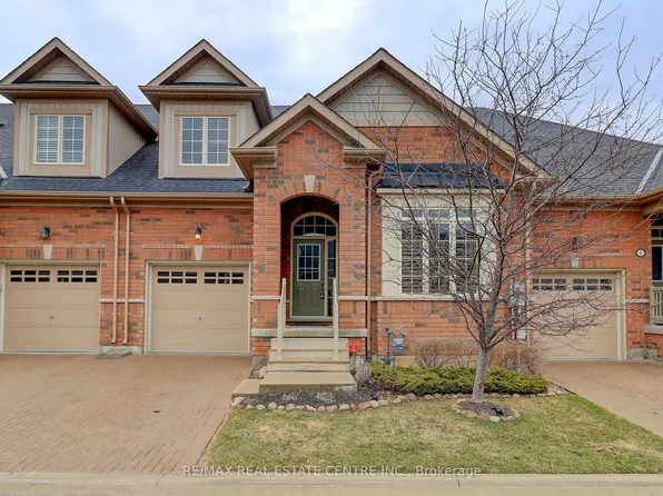 3 Alamode Rd, Brampton, ON L6R 3Z8