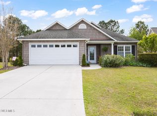 104 Mulberry Cir, Hampstead, NC 28443