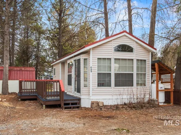 25 East St, Cascade, ID 83611