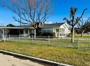 494 Montgomery Ave, Porterville, CA 93257
