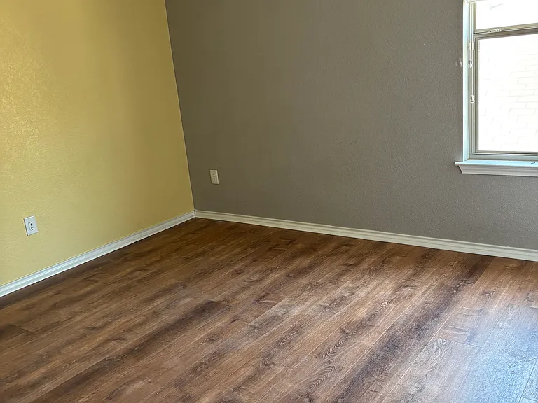 6604 Walker Hl — Photo 12