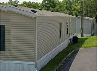 49 Spruce St, Lagrange, KY 40031