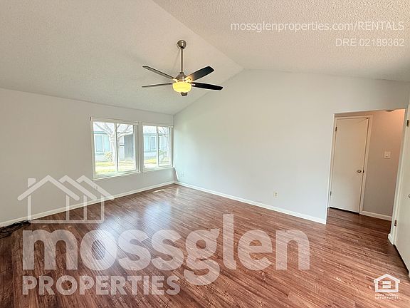 4th image of 8899 Salmon Falls Dr APT A