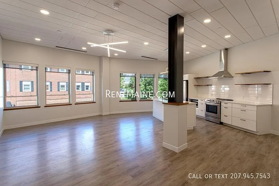 2 bed, $3,000 — Photo 4