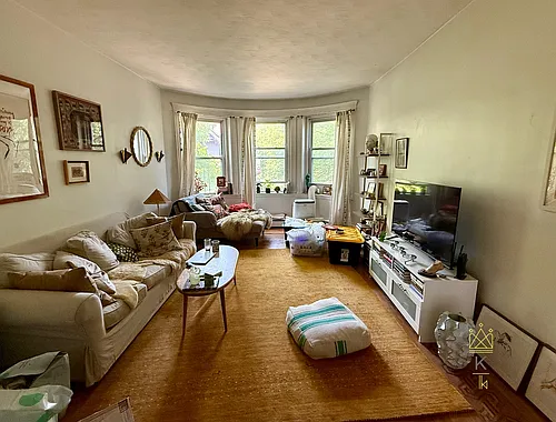 10 Browne St #3 Photo 1