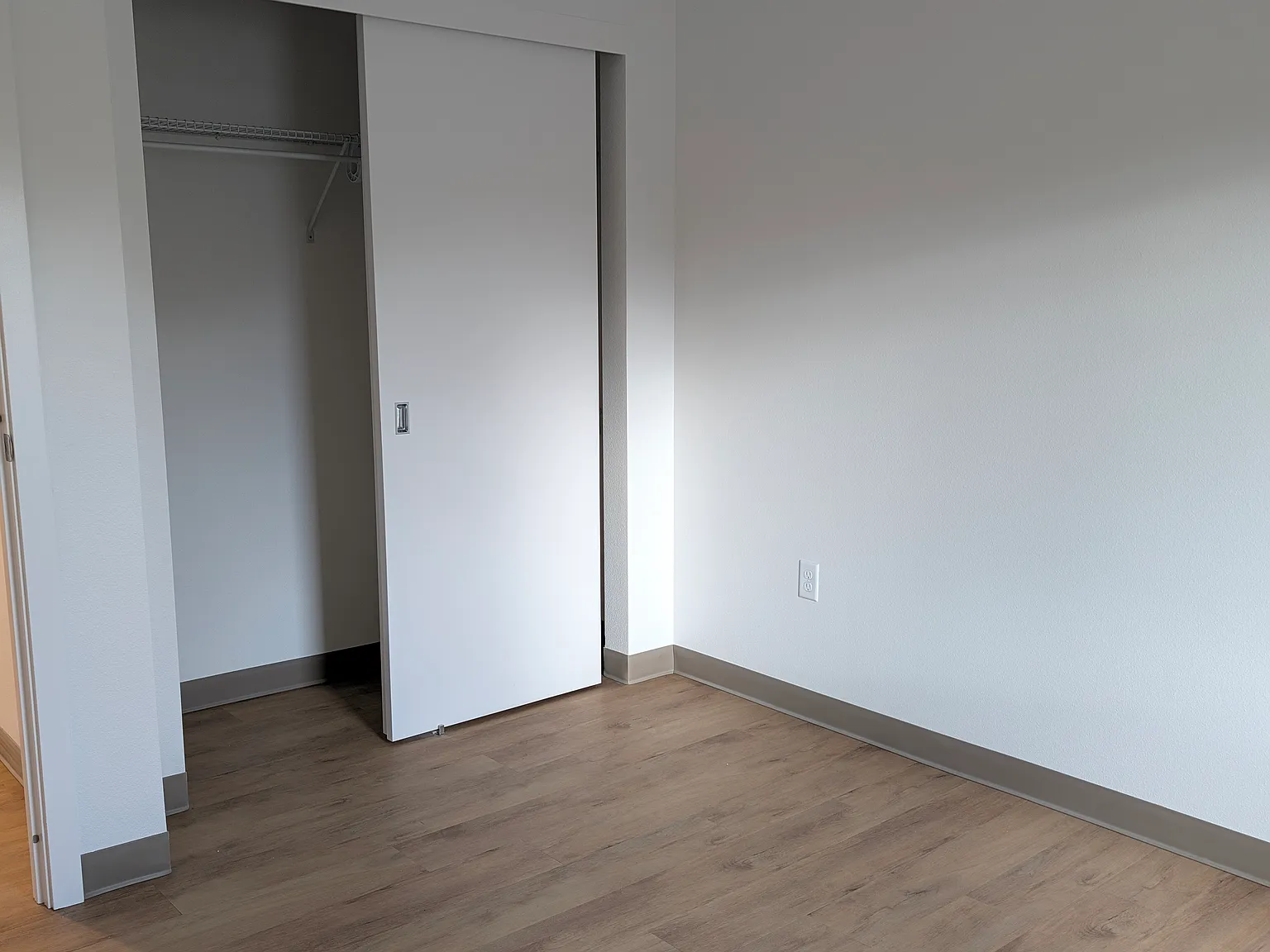 2450 SE Stratus Ave — Photo 4