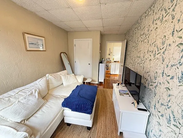 23 Charter St #4 — Photo 2