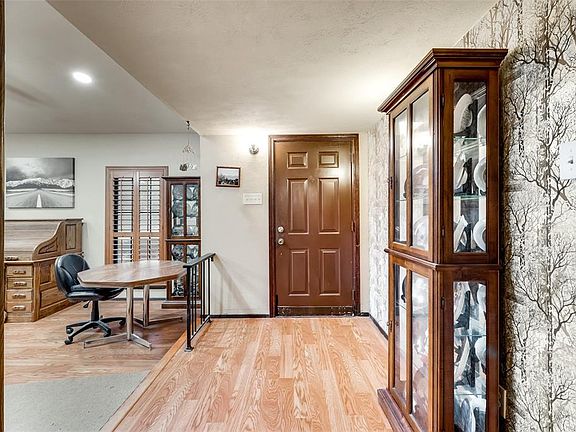 5th image of 4100 O'Hare Dr