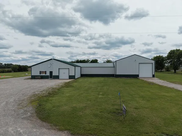 26274 State Route H, Marshall, MO 65340