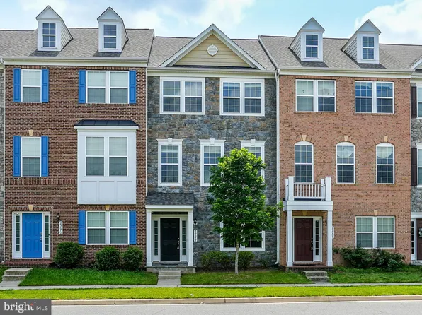 25672 Pleasant Valley Rd, Chantilly, VA 20152