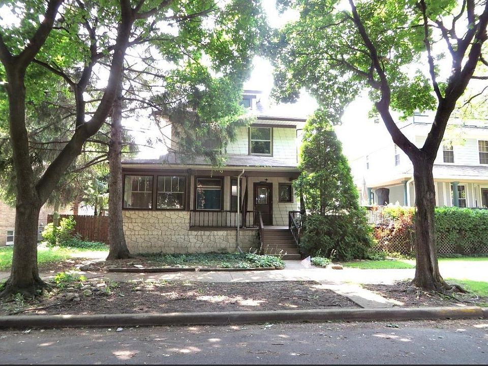 1st image of 3826 N Lawndale Ave #1
