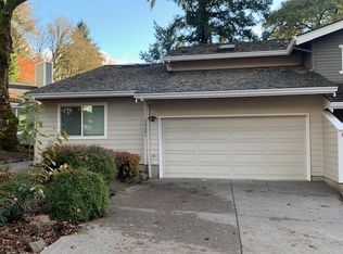 14391 Sherbrook Pl, Lake Oswego, OR