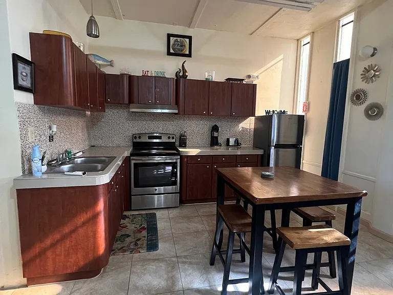 Suite 3 Raphune NEW — Photo 2