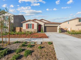 2735 Moonshimmer St, Hemet, CA 92543