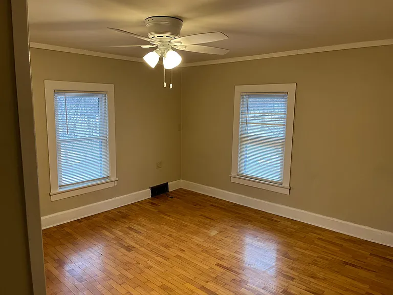 502 N Union St — Photo 16