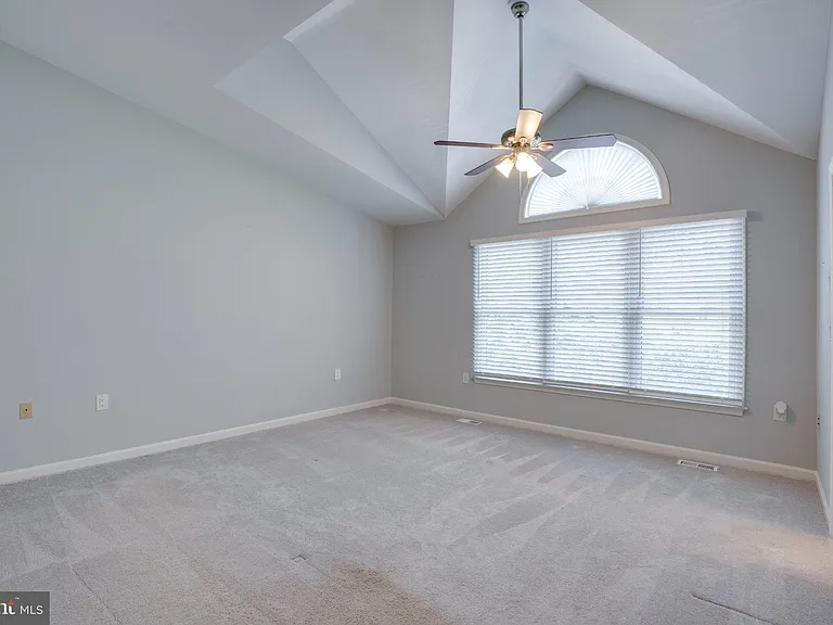 2914 Oakton Crest Pl — Photo 45