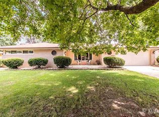 352 S Louisiana Ave, Morton, IL 61550