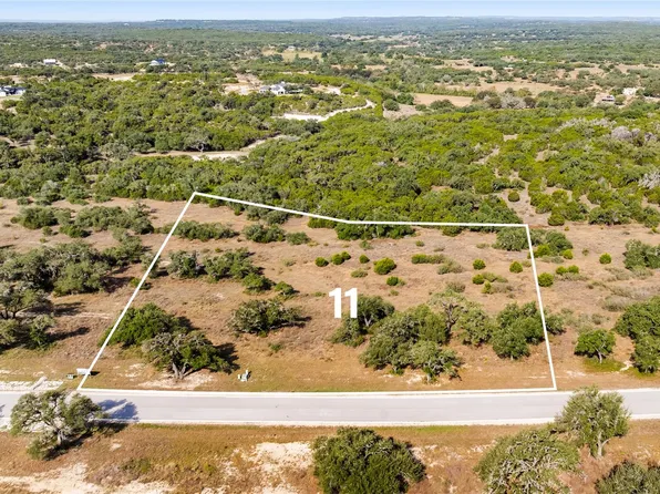 11 Tuscany Dr, Driftwood, TX 78619