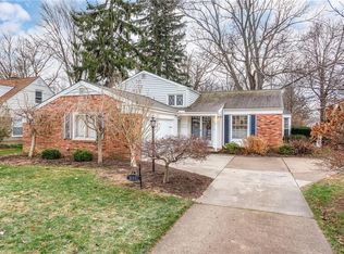 31117 Bexley Dr, Bay Village, OH 44140