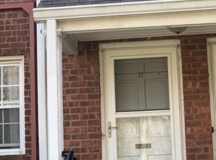 190 Knickerbocker Rd, Englewood, NJ 07631